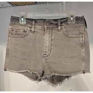 Hollister High-Waisted Short - Gray - Size 3/26 - NEARLY NEW CONDITION